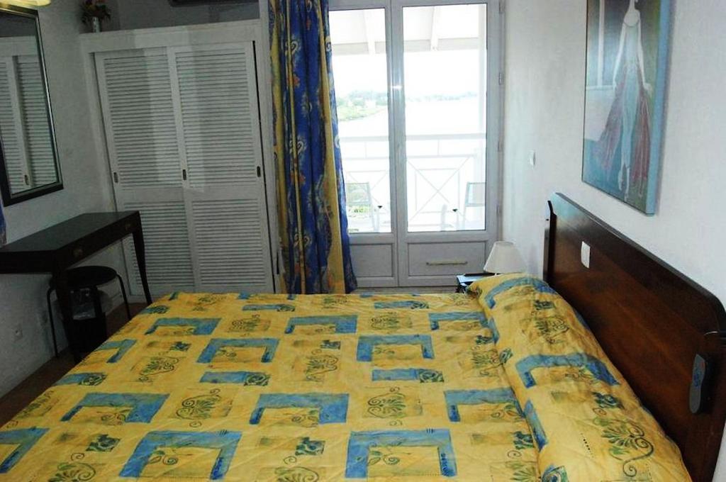 Hotel Saint John Perse Pointe-a-Pitre  Bilik gambar